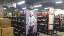 劲爆 通州这家运动品牌工厂店大型内购会,探路者1折起,阿迪耐克部分产品买1送1